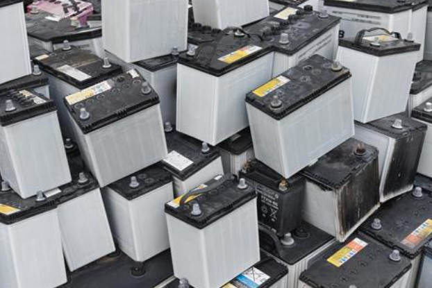 車・バイクなどのバッテリー