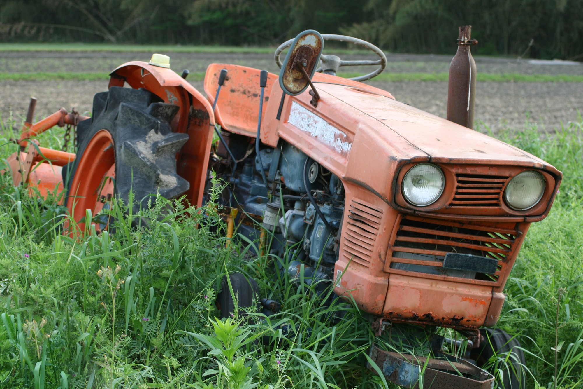 古いトラクター